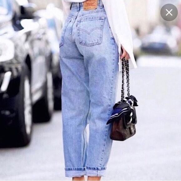 Levi’s Vintage 505 High Rise Relaxed Fit Jeans - Picture 2 of 11